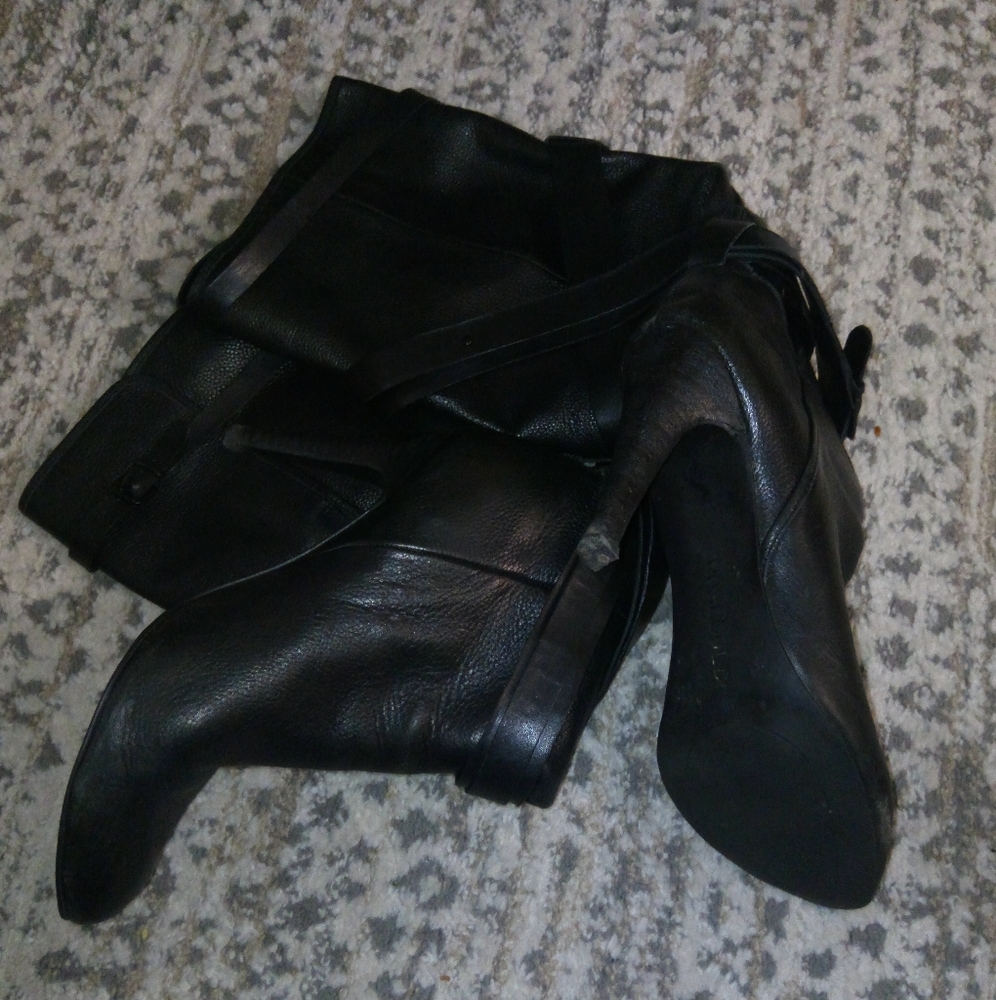 Moto Chic Rosegold Strappy Italian Leather Knee High Boot in Black Sz 10 - Picture 8 of 10